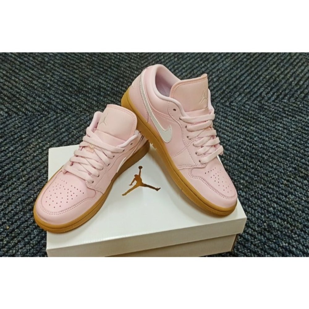 Jordan 1 low Arctic Pink (W), DC0774-601